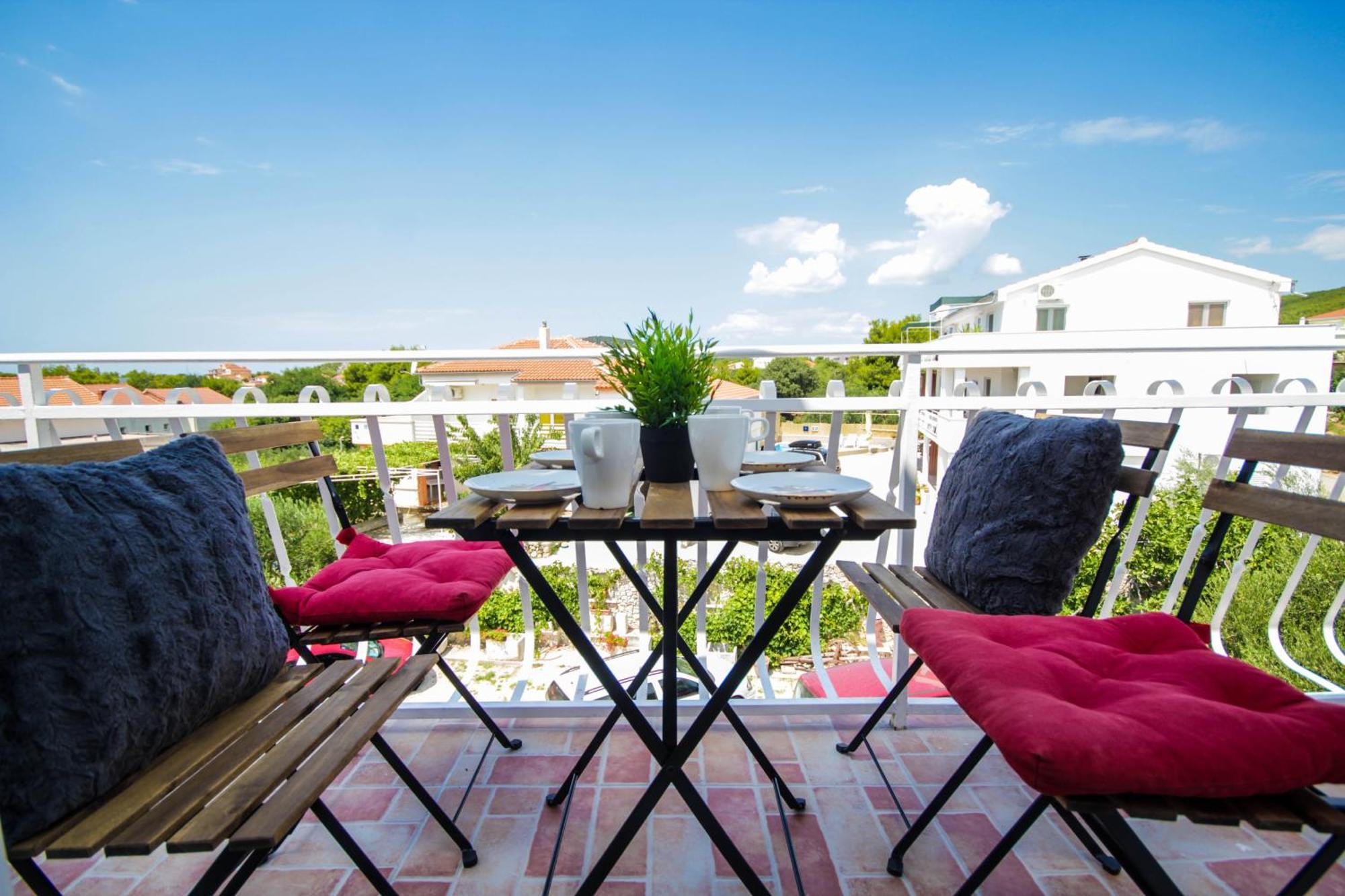 Lola'S Apartments Tribalj Kültér fotó