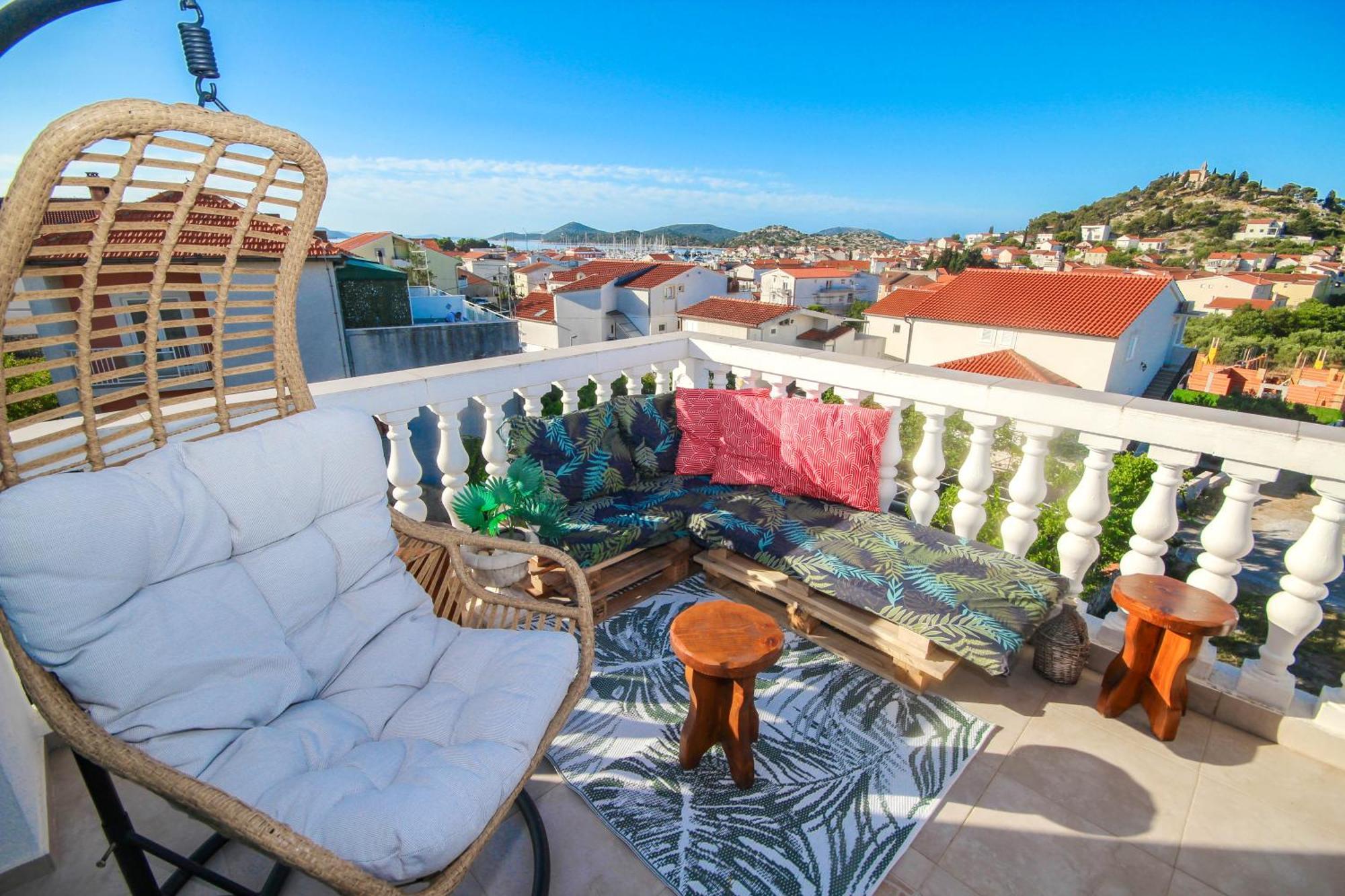 Lola'S Apartments Tribalj Kültér fotó