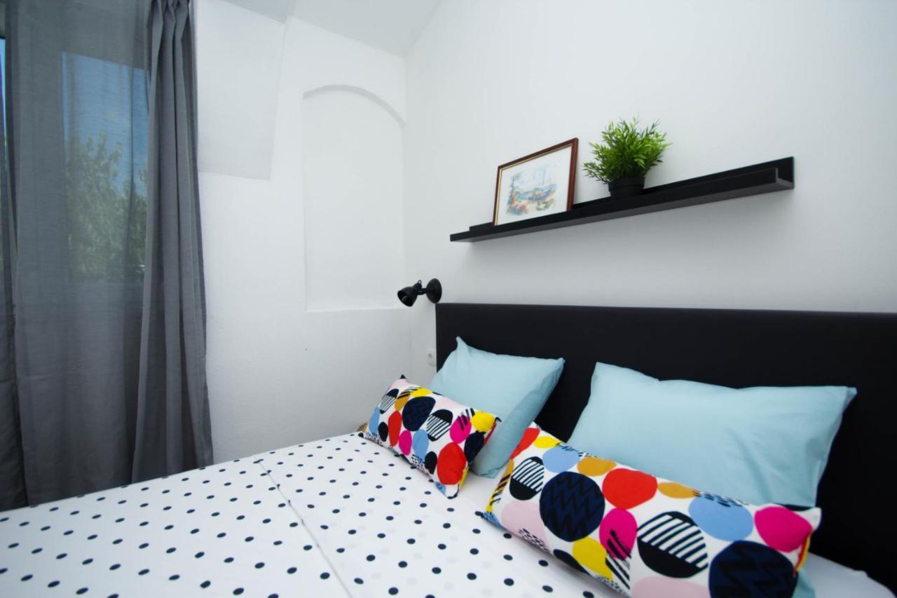 Lola'S Apartments Tribalj Kültér fotó